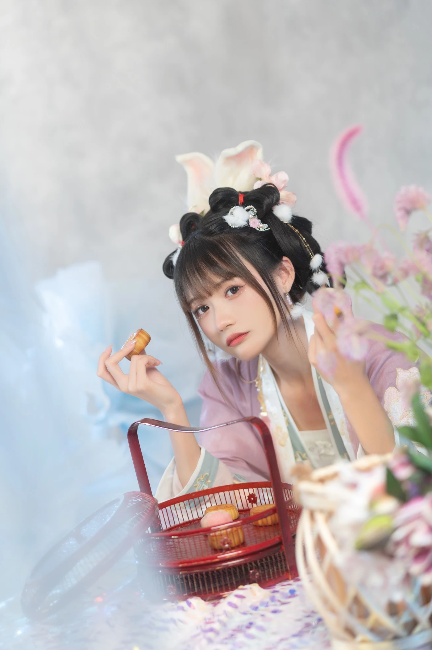 [YITUYU艺图语] 2022.06.15 玉兔与嫦娥 贰加六 [42P/421MB]
