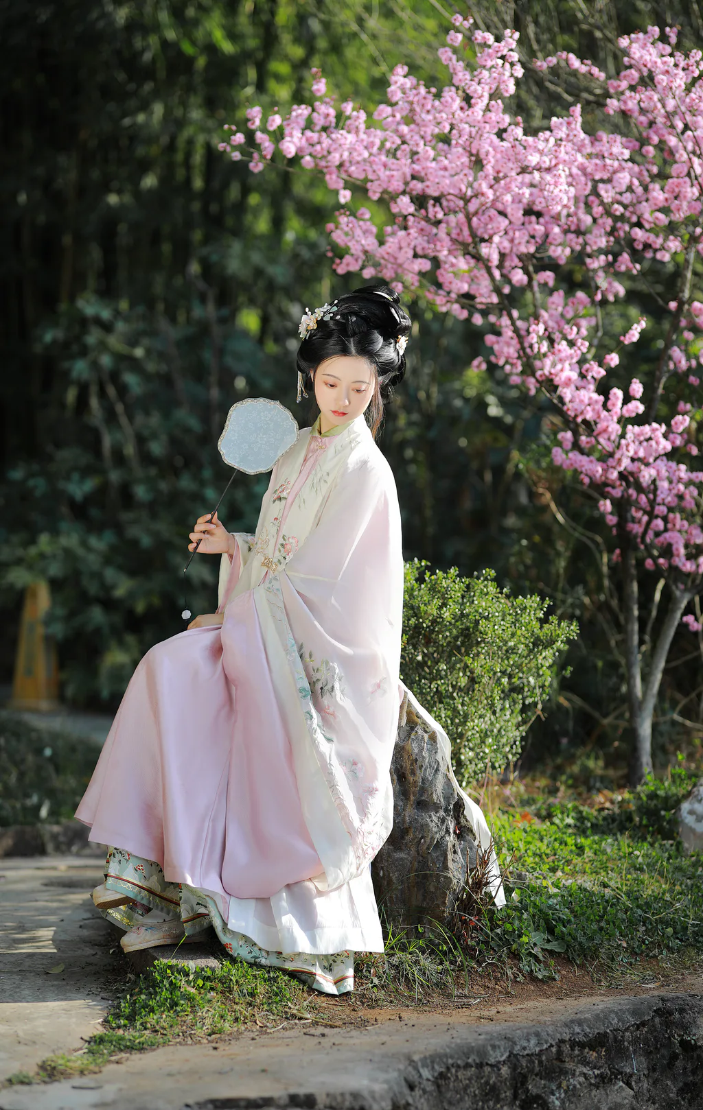 [YITUYU艺图语]2023.02.21 安之若命 YunFleur[32+1P/734MB]