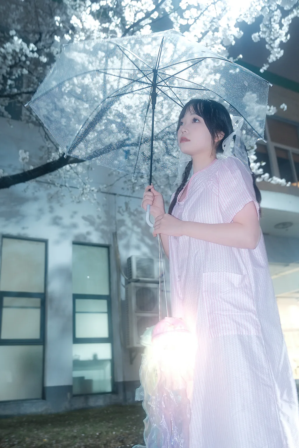 [YITUYU艺图语]2023.04.12 雨樱 贝贝bu睡觉 [19+1P/320MB]