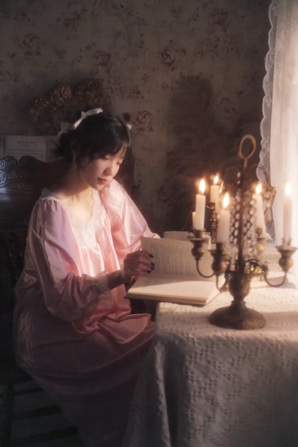 [YITUYU艺图语]2022.11.17 油画风少女 echo[21+1P/189MB]