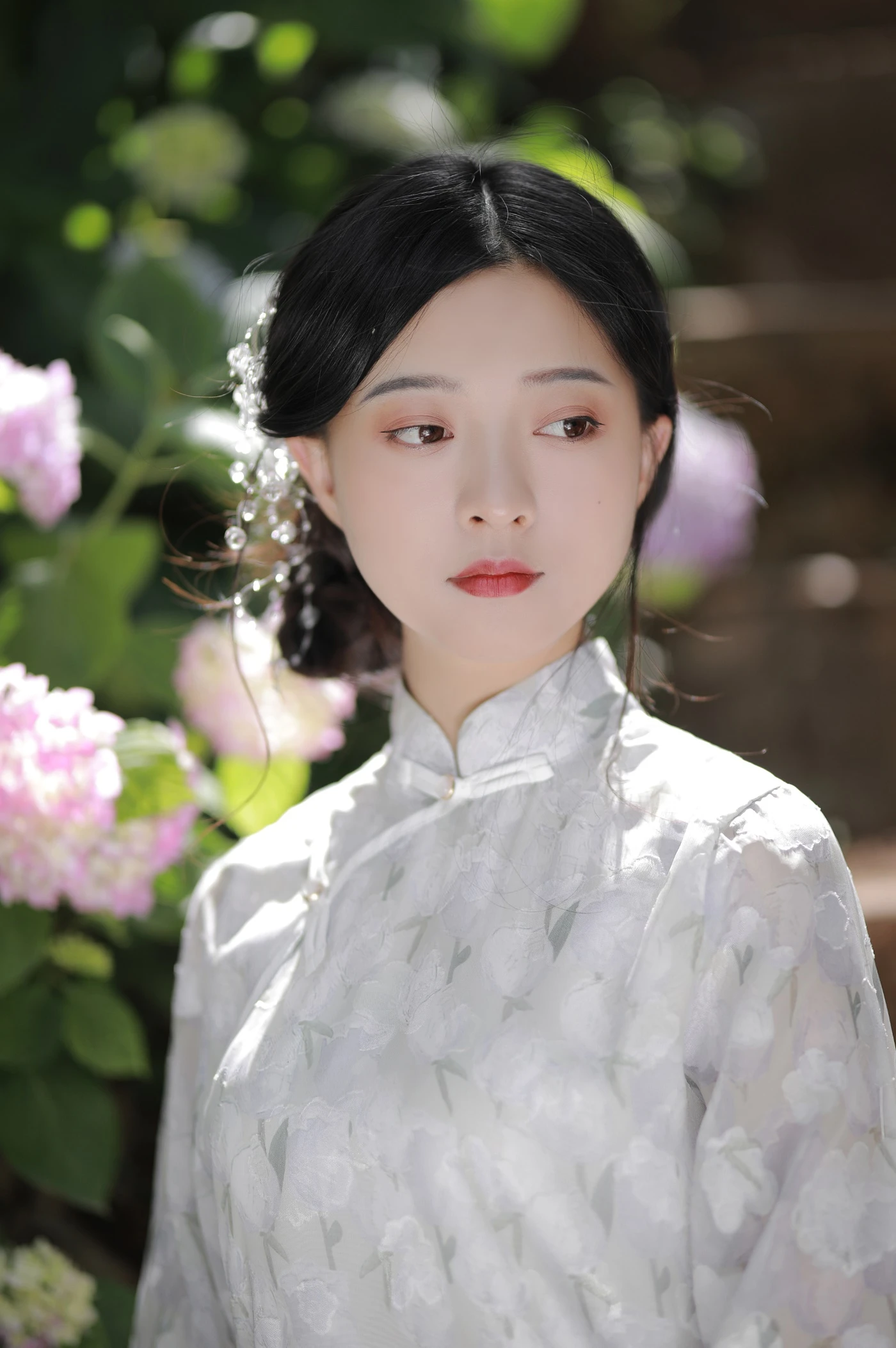 [YITUYU艺图语] 2022.06.23 见过花开 YunFleur [20P/369MB]