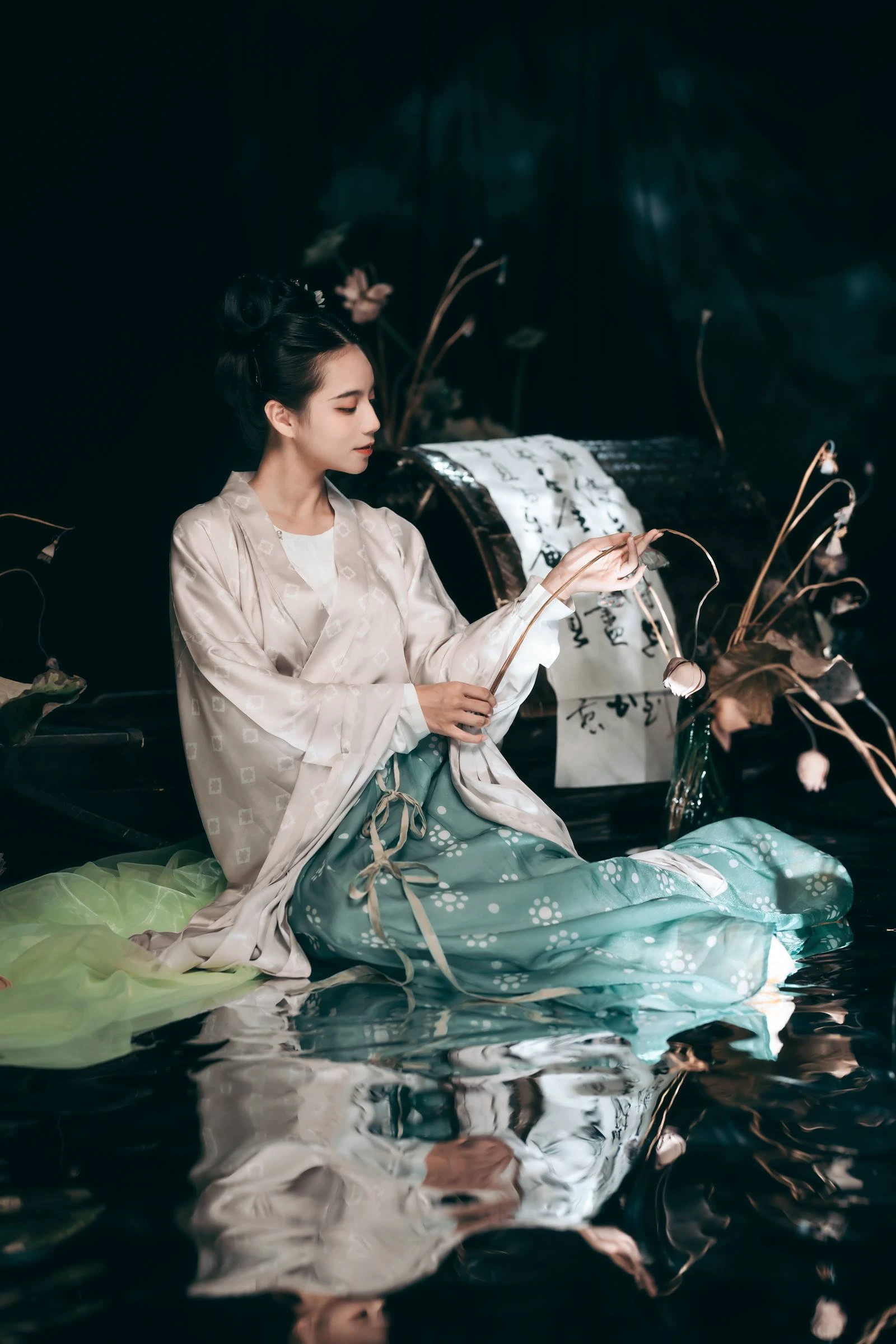 [YITUYU艺图语]2022.10.11 行香子 贰加六[31+1P/138MB]