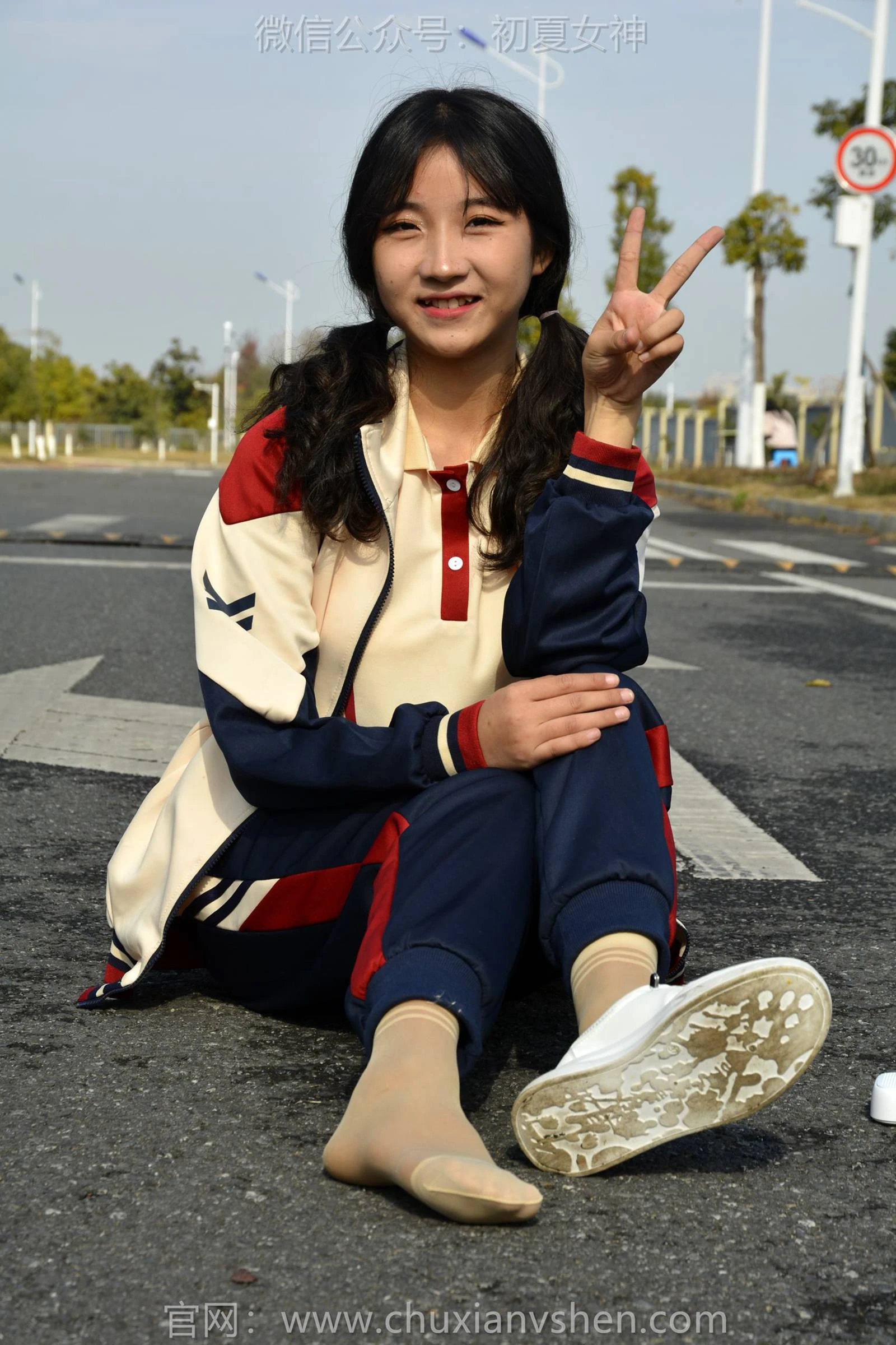 初夏女神 NO.125 点点 英伦风校服[140P/1V/3.50GB]