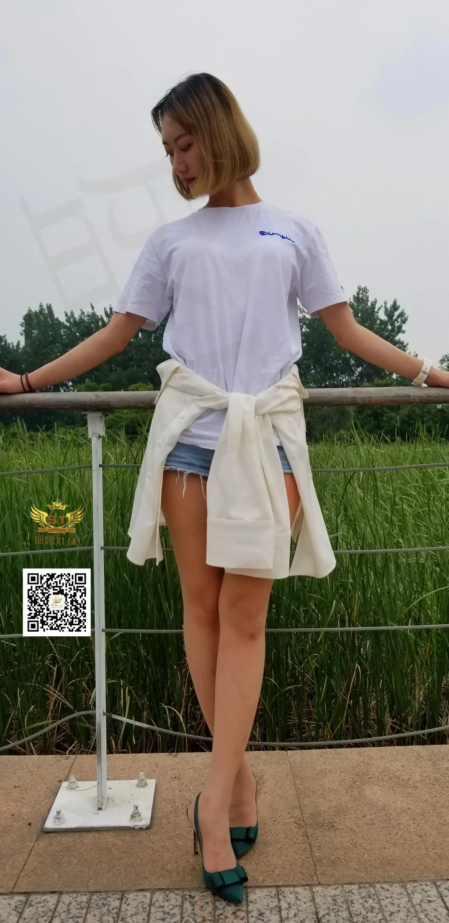 [盛唐CLUB] No.004 公园长椅上的丝族 [89P/89MB]
