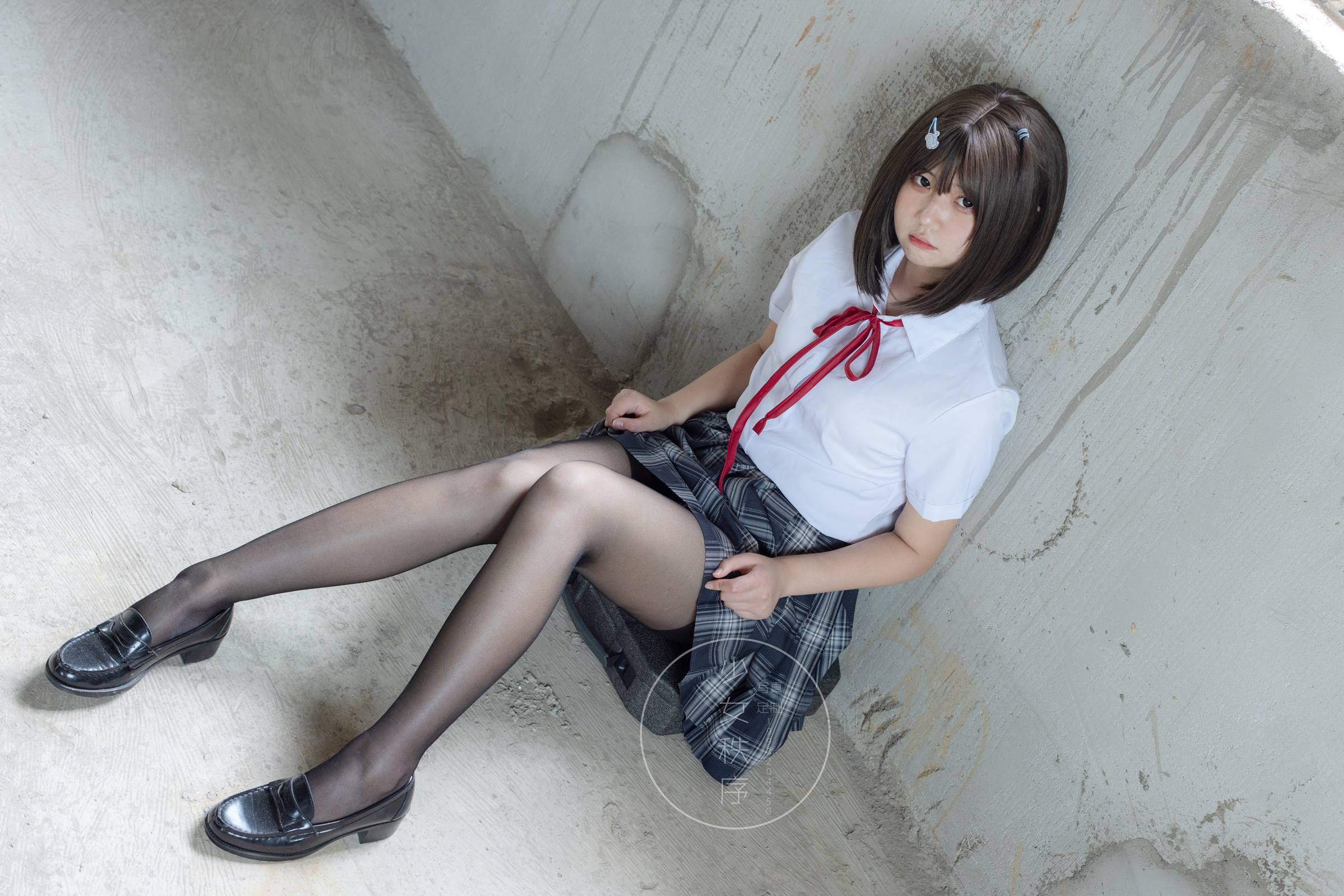 少女秩序 GR04L 黑丝JK[73P/1.44GB]