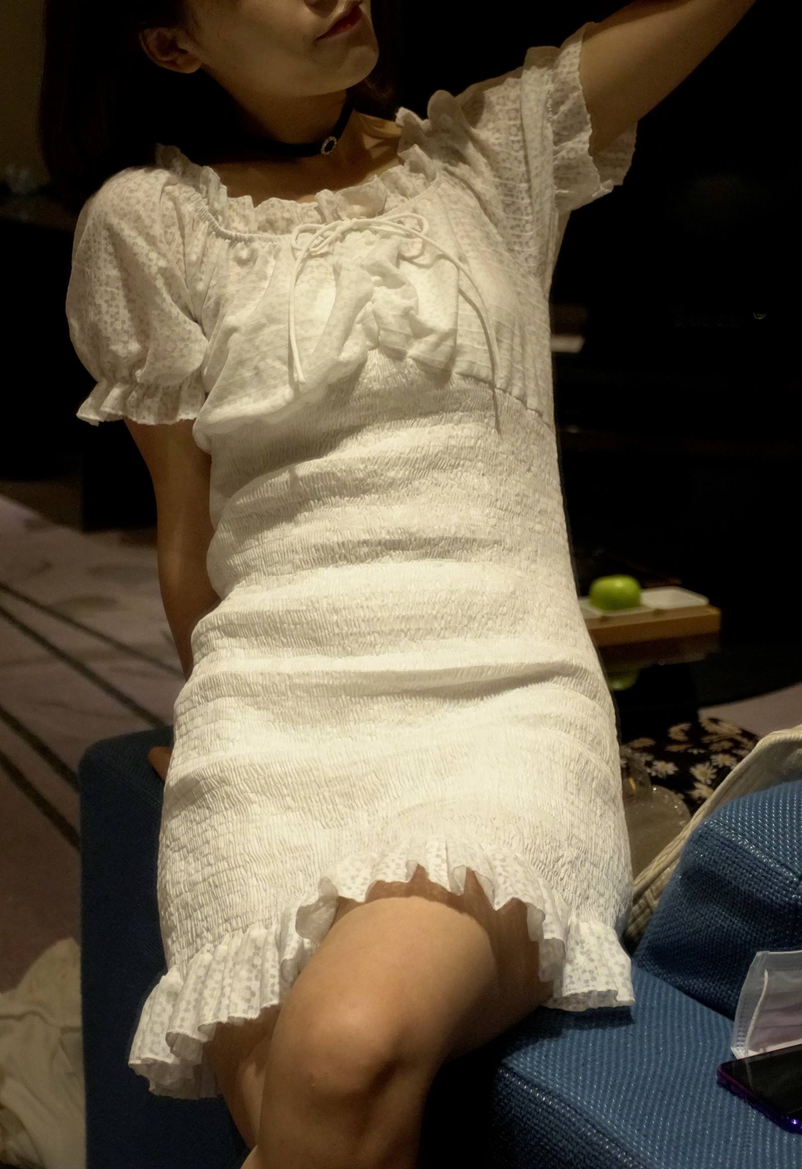 鱼鱼足影@036-第36期：叶心四季酒店[73P/234MB]
