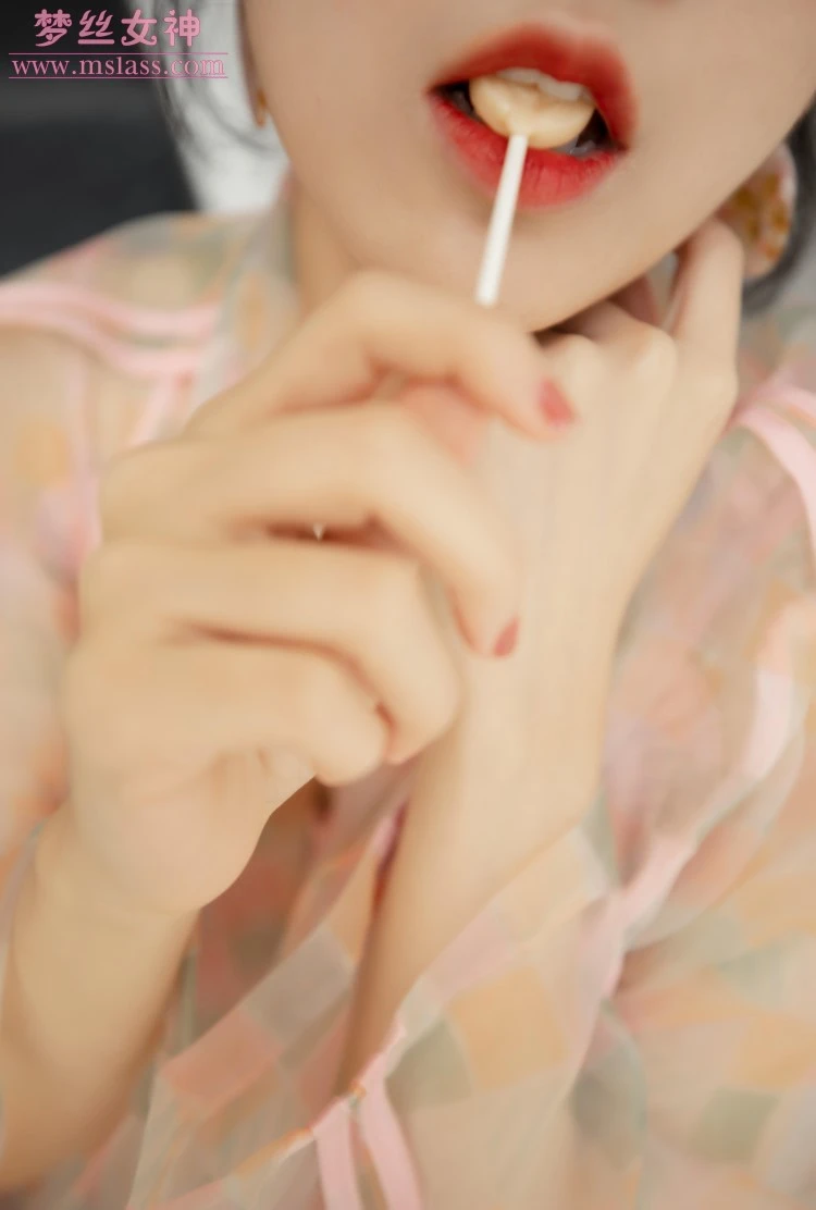 [MSLASS梦丝女神] 2019-08-15 仙女下凡 萤仙女 [71P/100MB]