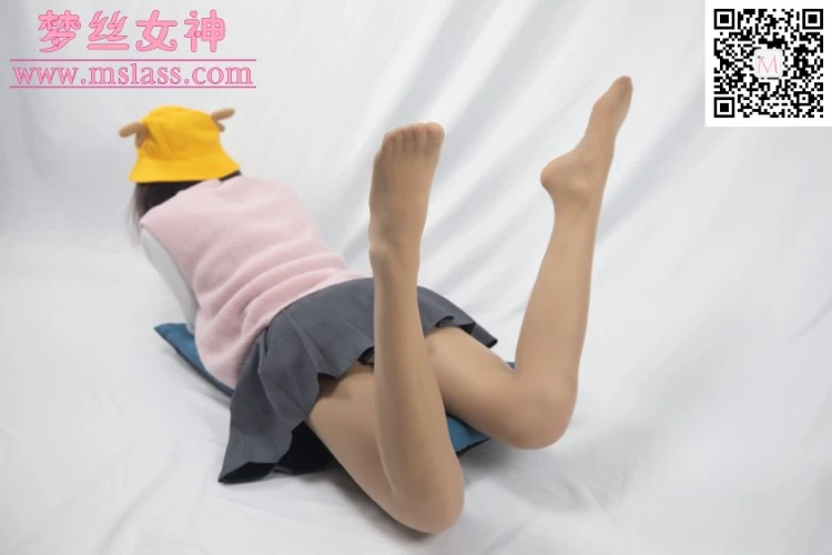 [MSLASS梦丝女神] 2019-12-08 璇璇 9分颜值 小黄鸭帽 [63P/450MB]