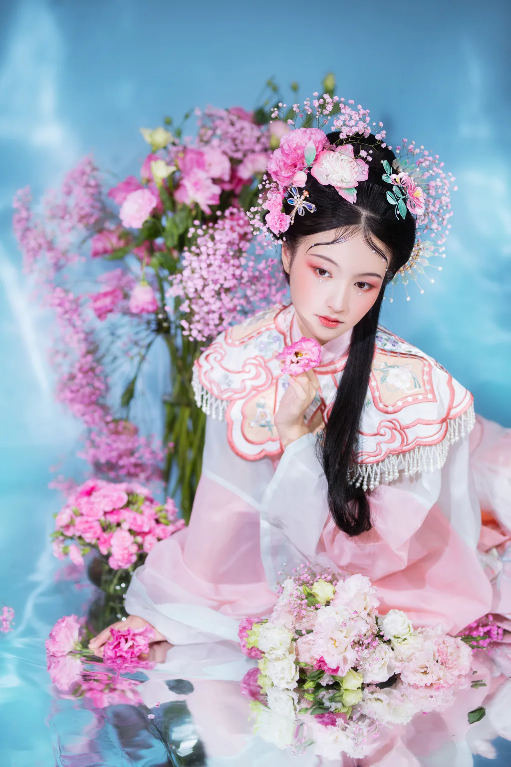 [YITUYU艺图语]2023.04.30 桔梗少女 培培[24+1P/150MB]