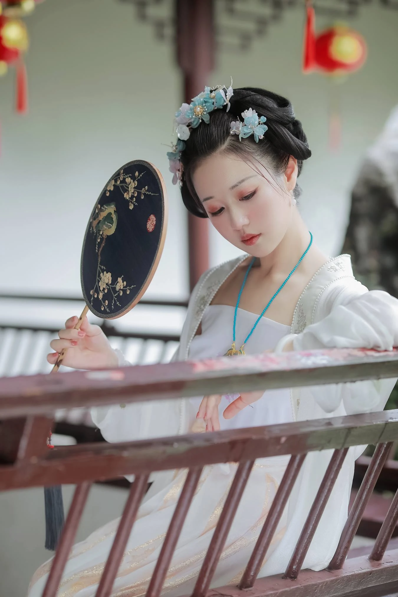 [YITUU艺图语] 2022.03.19 雨霖霖 大头小甜甜 [30P/473MB]