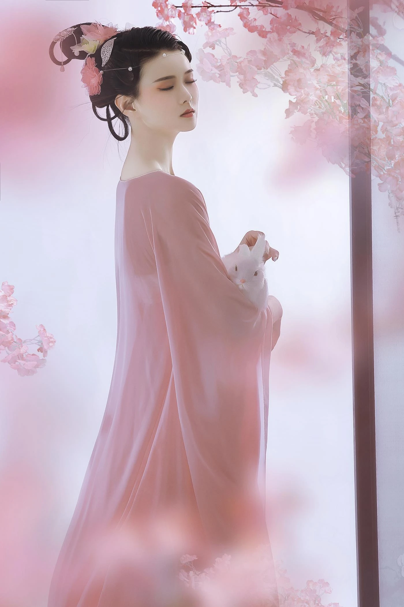 [YITUYU艺图语] 2022.02.24 花自落 欣宝 [22P/201MB]