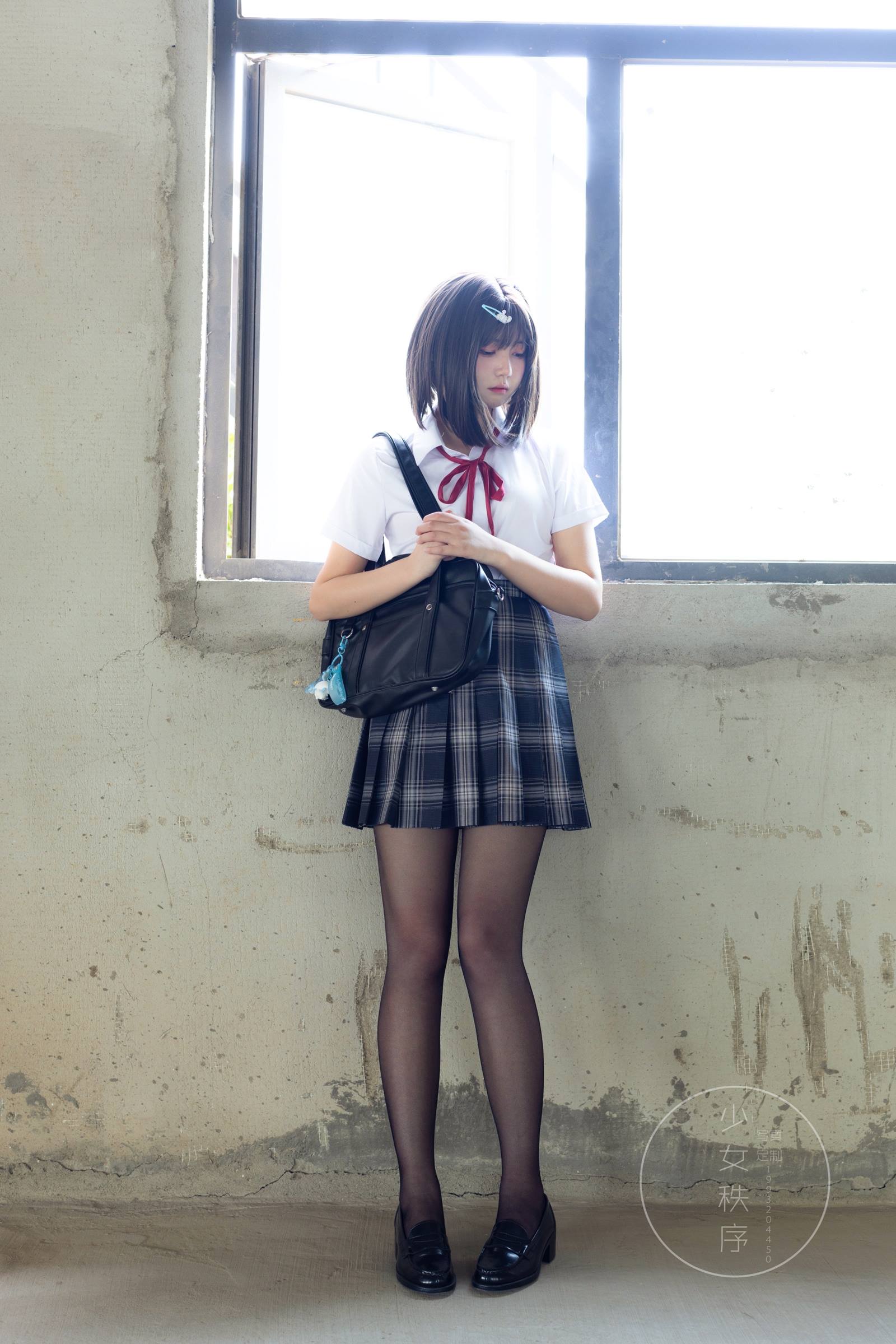 少女秩序 GR04L 黑丝JK[73P/1.44GB]