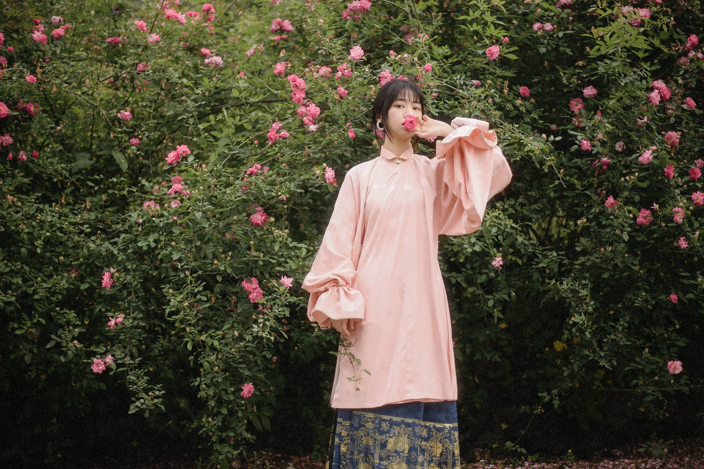 [YITUYU艺图语]2022.09.22 蔷薇花开 panniling[29+1P/591MB]