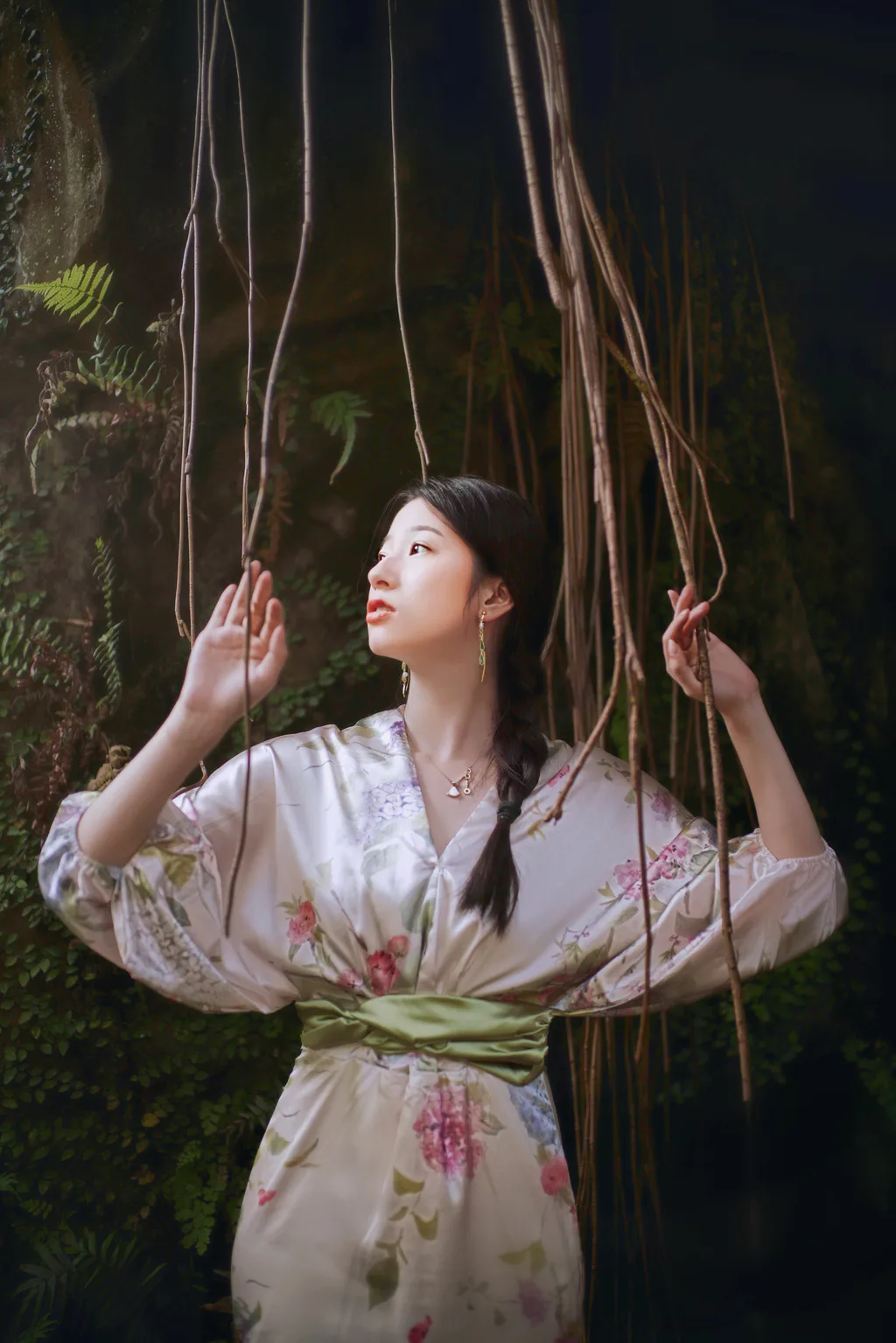 [YITUYU艺图语]2023.02.23 幽幽庭院梦 冉冉[37+1P/544MB]
