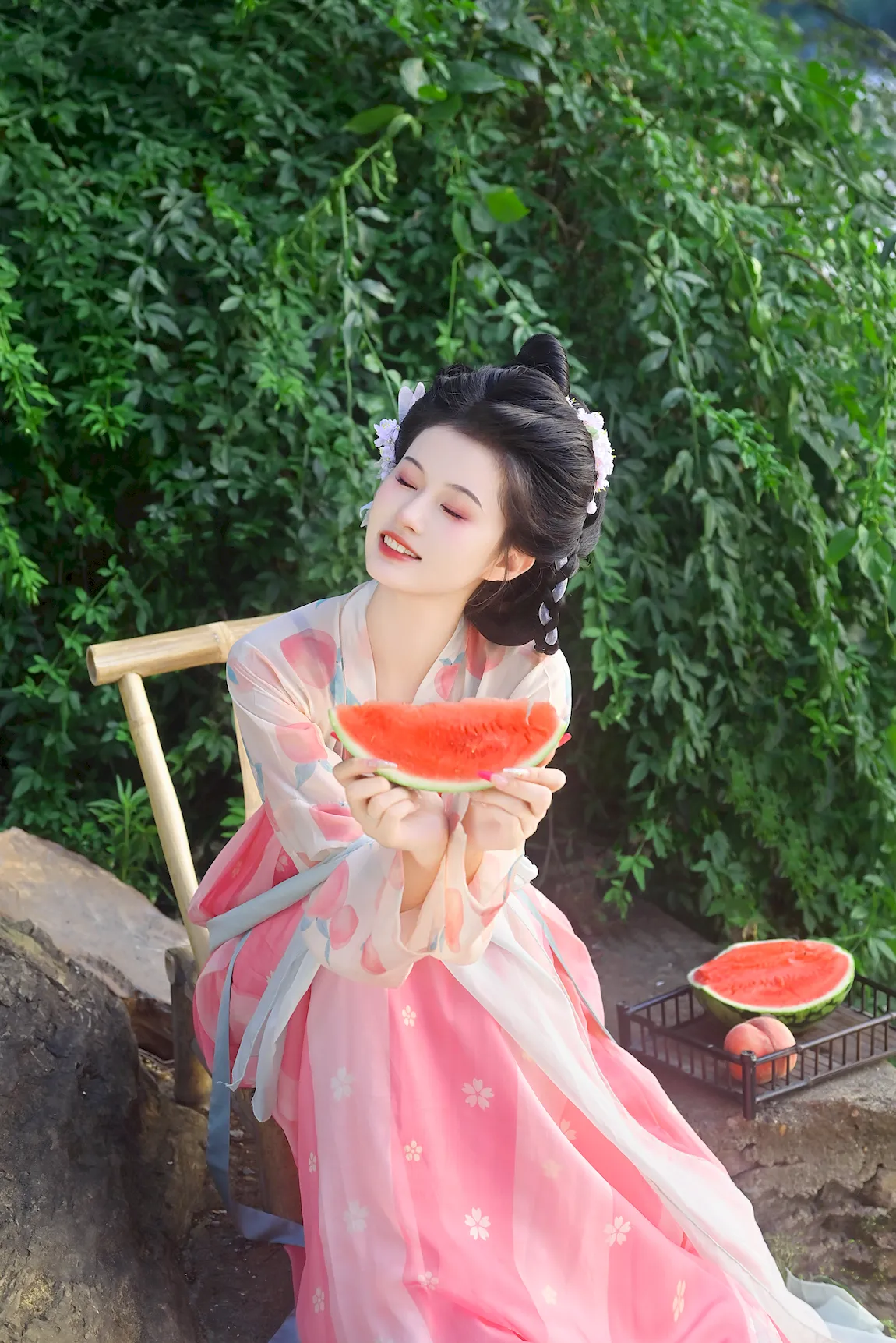 [YITUYU艺图语]2023.07.29 西瓜味的夏天 蛋糕杀手[21+1P/324MB]