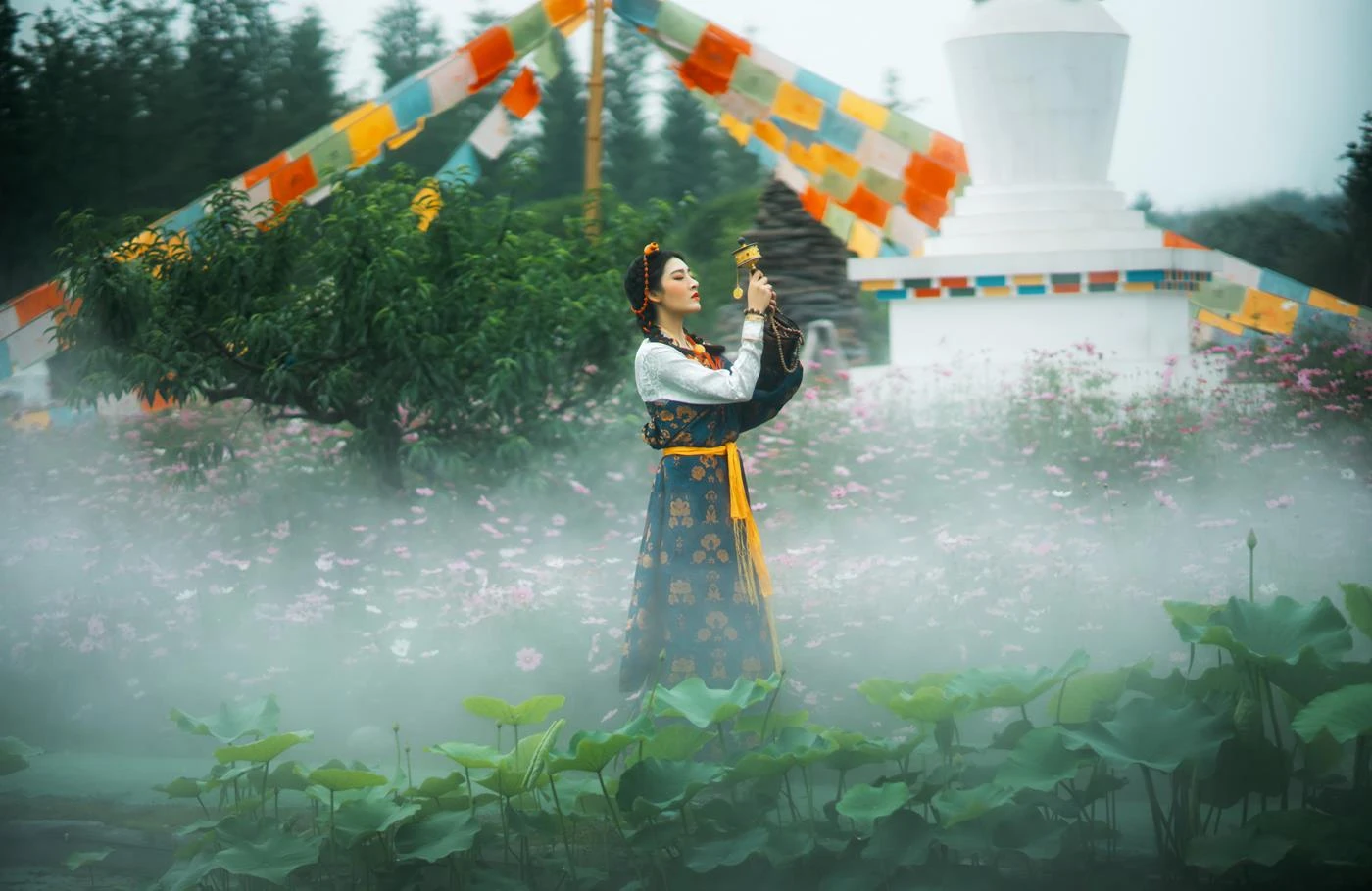 [YITUYU艺图语] 2022.01.10 格桑花开 明月 [36P/484MB]