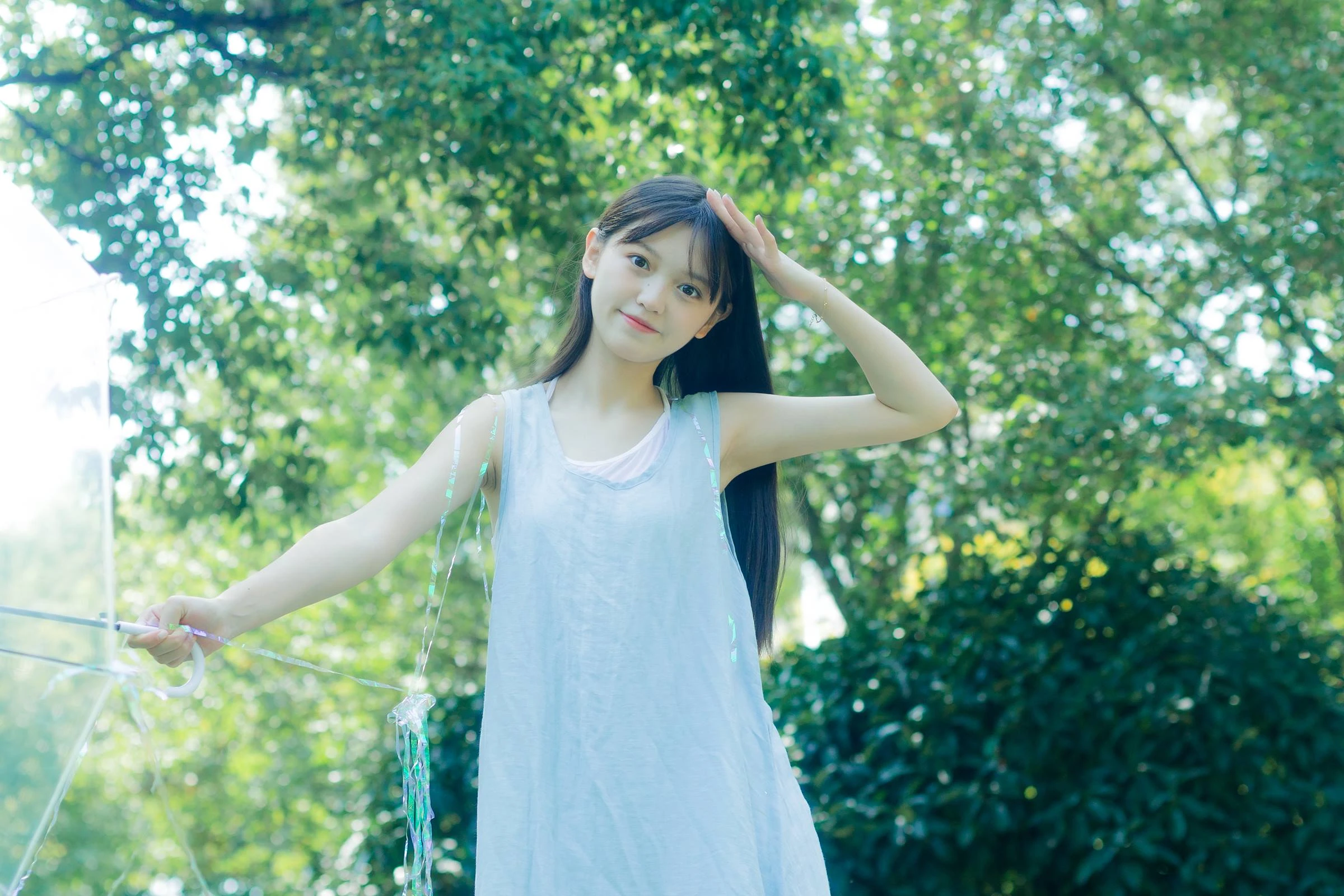 [YITUYU艺图语]2022.10.12 透明色 小谌[36+1P/349MB]