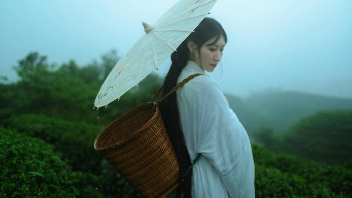 [YITUYU艺图语] 2021.12.24 空山灵雨 初茶 [27P/433MB]