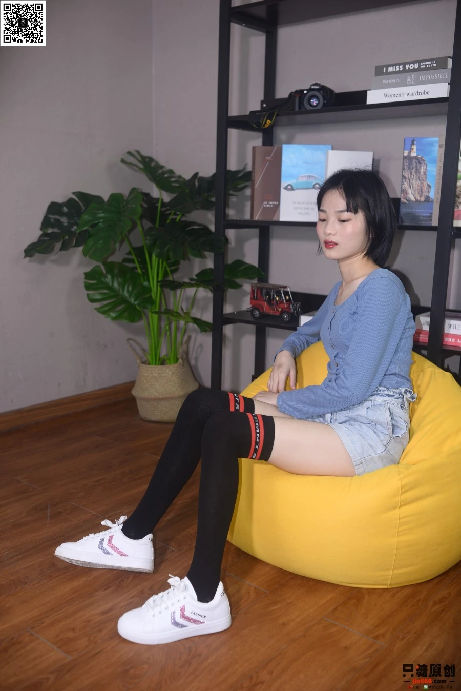 [只糖棉袜]NO.280 陆佳 愿平安喜乐 早渡一切苦难 [144P/1V/715MB]