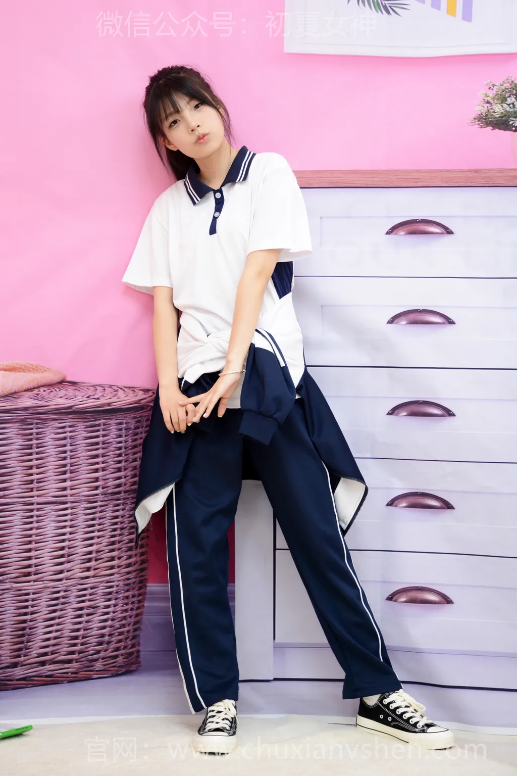 初夏女神 NO.301 番茄 学霸笔记[100P/1V/4.04GB]