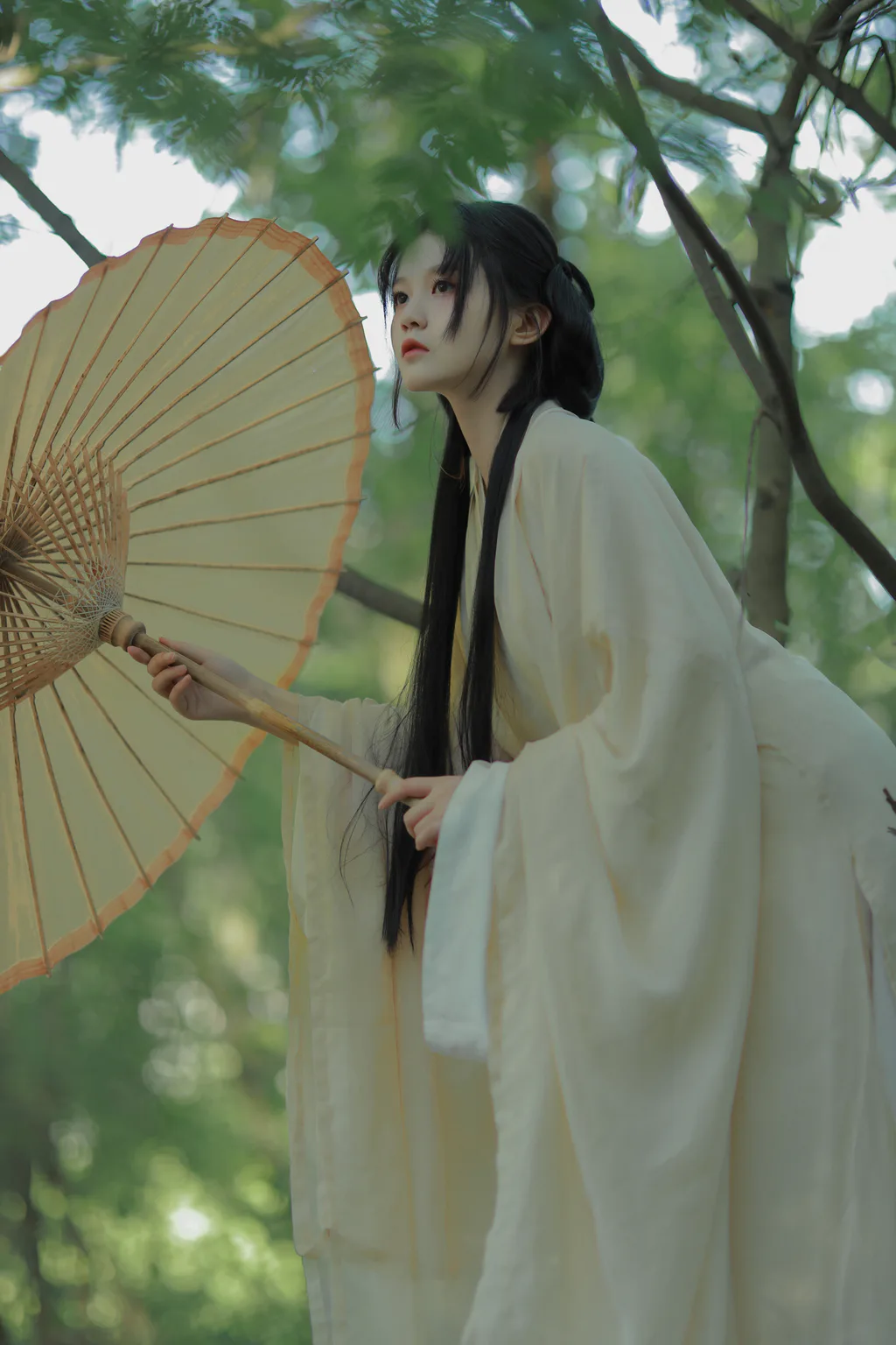 [YITUYU艺图语]2023.04.09 清冷感汉服写真 wenyujia[24+1P/209MB]