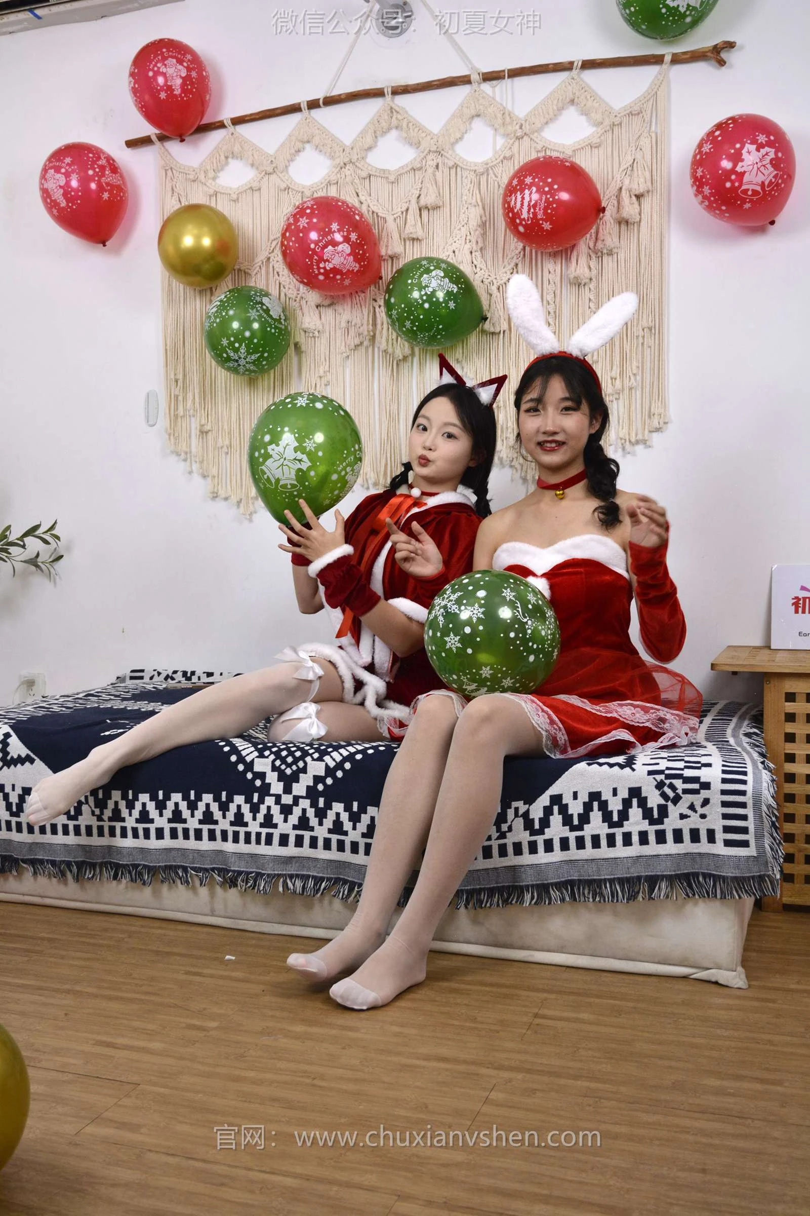 初夏女神 NO.126 点点、双双 圣诞快乐[140P/2V/3.44GB]