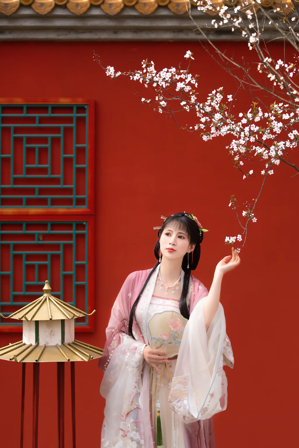 [YITUYU艺图语]2023.03.26 春风慢 初茶[48+1P/785MB]