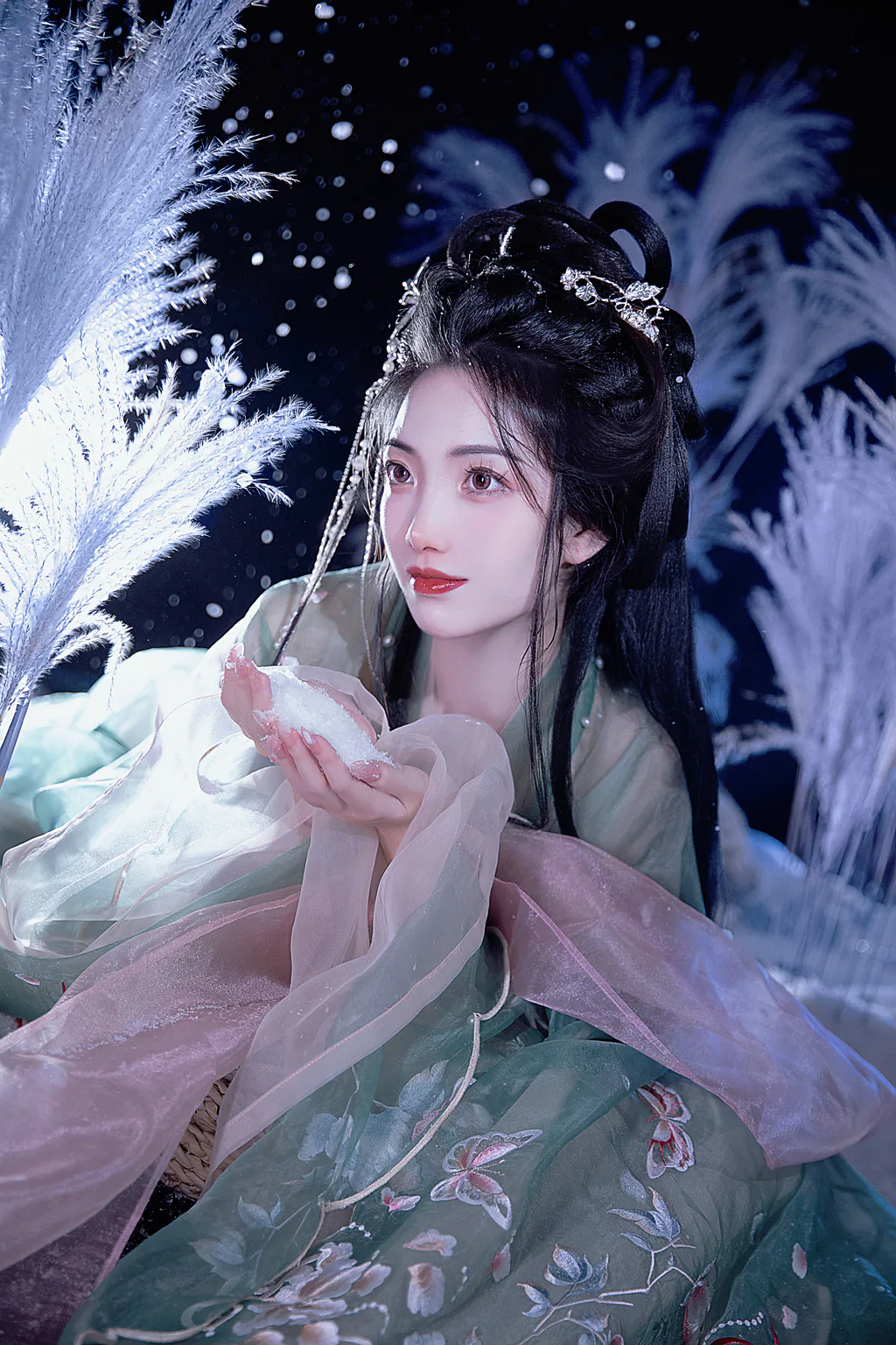 [YITUYU艺图语]2023.01.10 绝色 奶茶[29+1P/352MB]