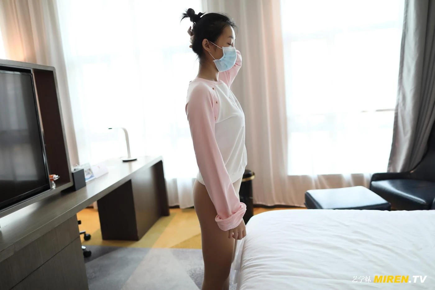 [ROSI艺XUE妹]2020.05.09 NO.128[79+1P/55MB]