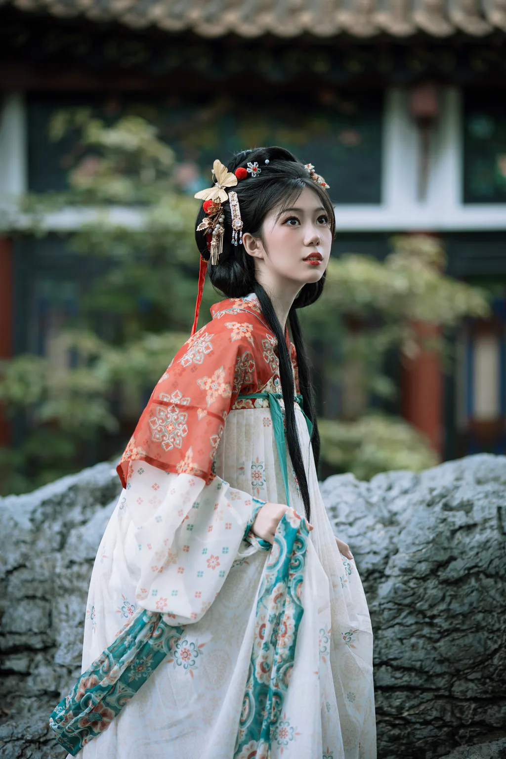 [YITUYU艺图语]2023.05.26 粉黛红唇，大唐公主，美艳如天 江寄鱼[31+1P/560MB]
