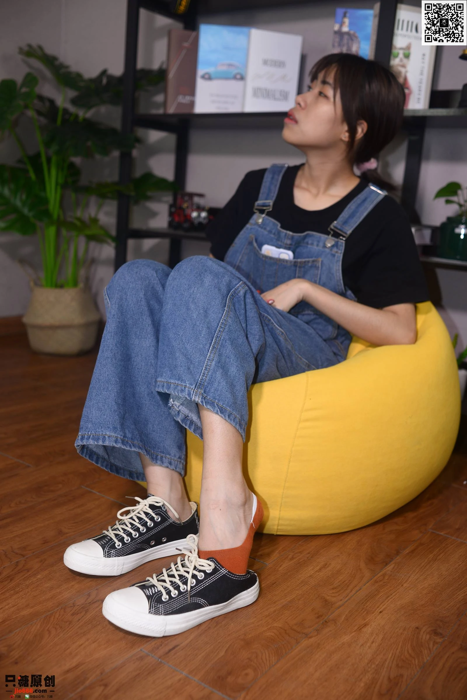 只糖棉袜 NO.413 懒懒 – 满心欢喜 [176P/1V/1.54G]