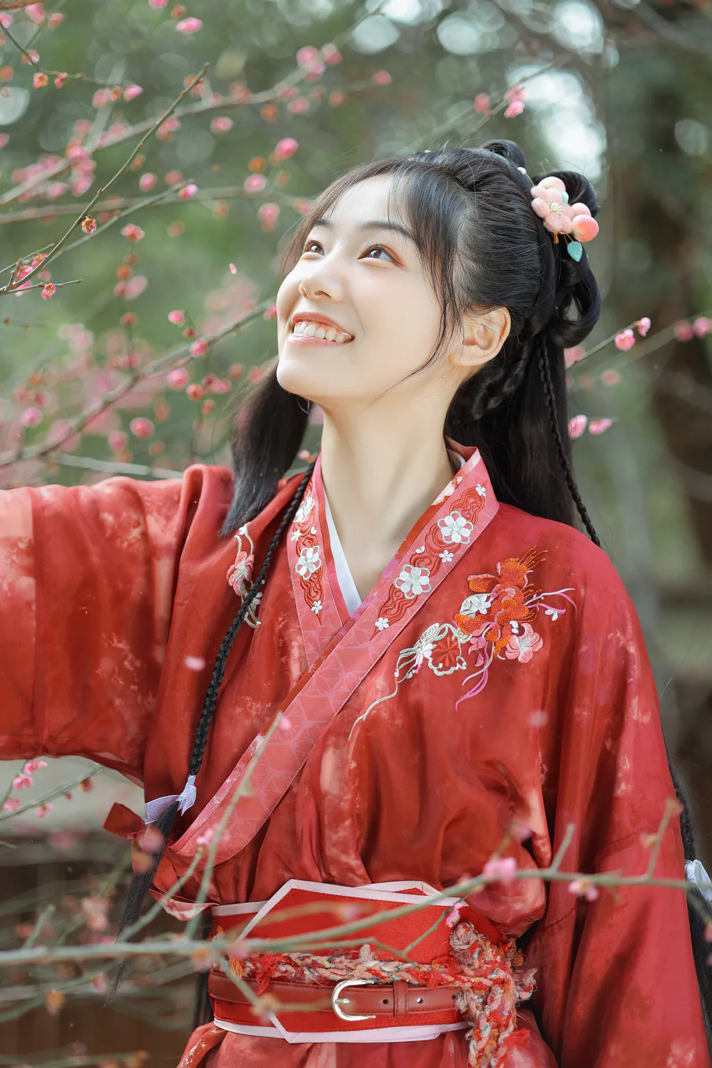 [YITUYU艺图语]2023.03.17 小东邪 tiky[23+1P/333MB]