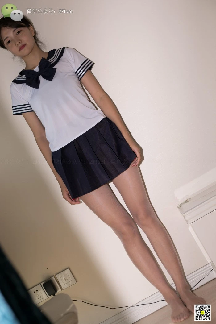 [LSS山茶摄影]NO.052 学生服.肉丝[82P/46M]