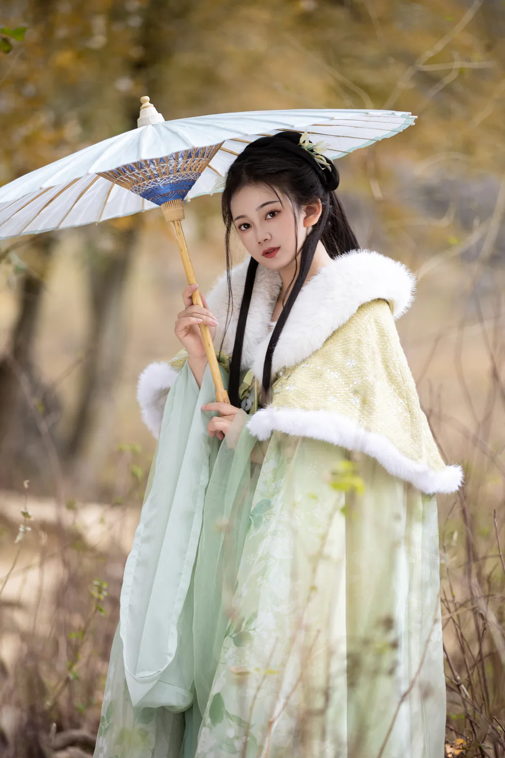 [YITUYU艺图语]2023.02.05 枫 秋哒哒–[24+1P/276MB]