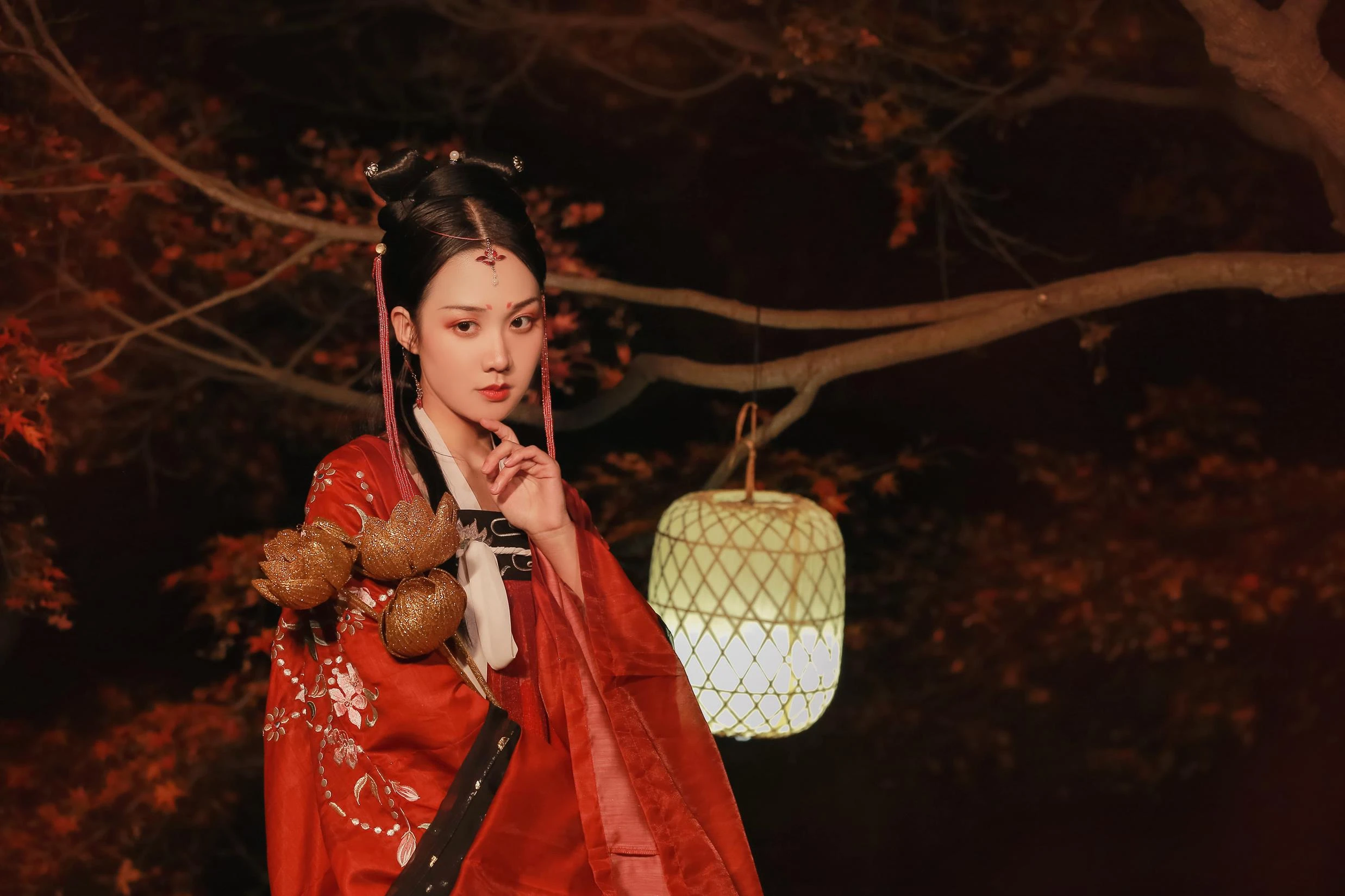 [YITUYU艺图语]2022.10.25 红罗意 甲涟鱼鱼[21+1P/104MB]