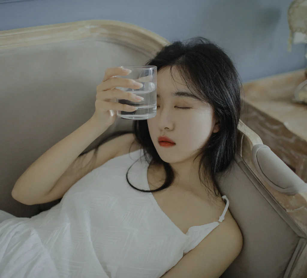 [YITUYU艺图语]2023.03.09 In Blue 知岫[30+1P/453MB]