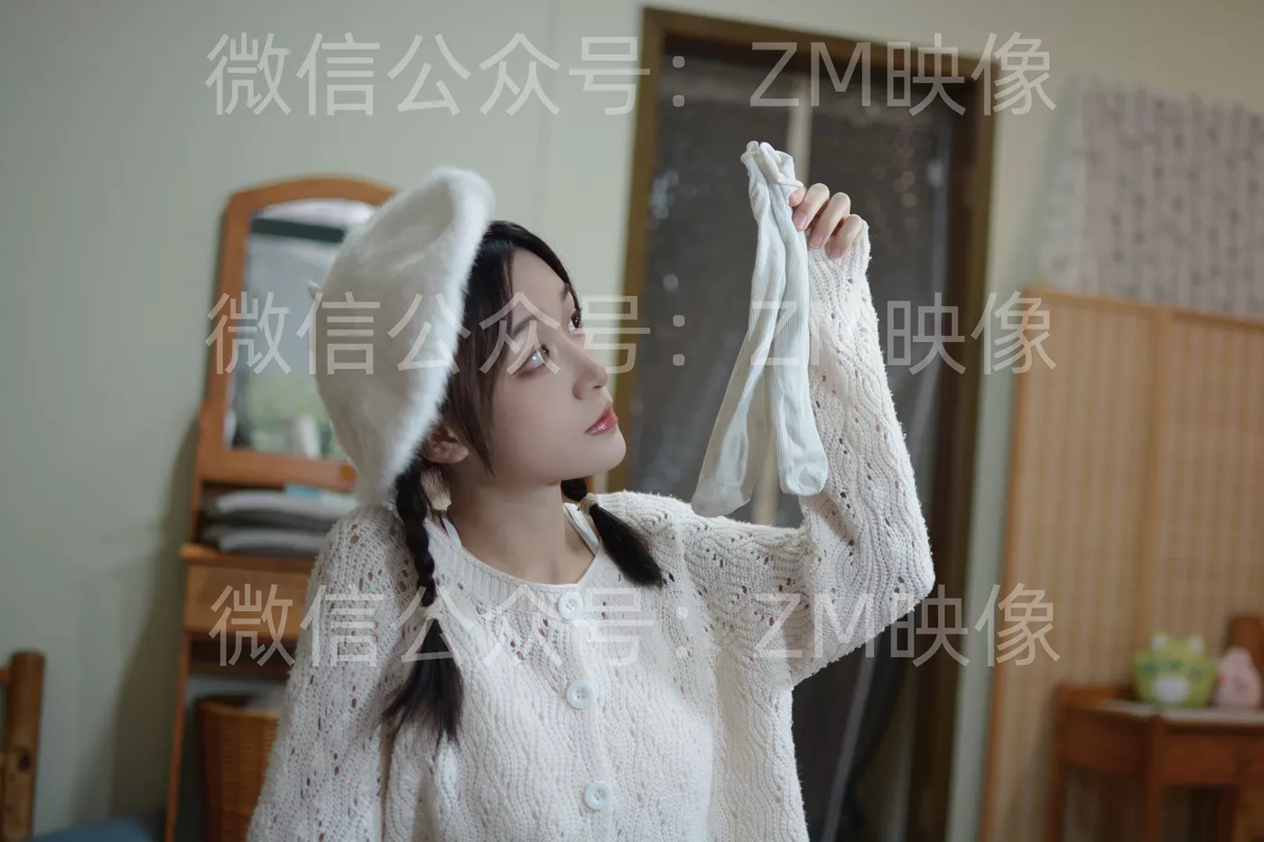 [织梦映像]NO.061 霜映春华-你是微笑里的甜[400P/2V/5.20GB]