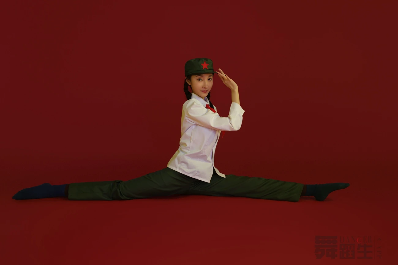 [GALLI嘉丽]舞蹈生日记 093 – 芳华 张樱山 [52P/360MB]