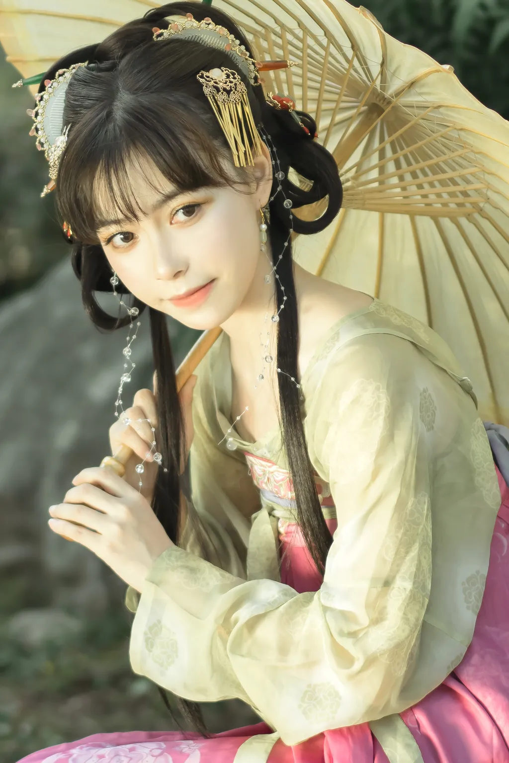 [YITUYU艺图语]2022.11.18 故里小札 百变小影[27+1P/597MB]