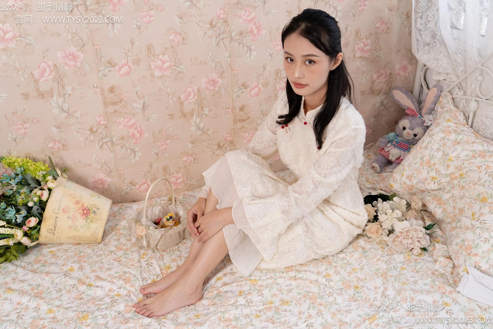 甜予摄影 NO.029 肉肉-高跟鞋、白棉袜、裸足[127P/2V/10.0GB]