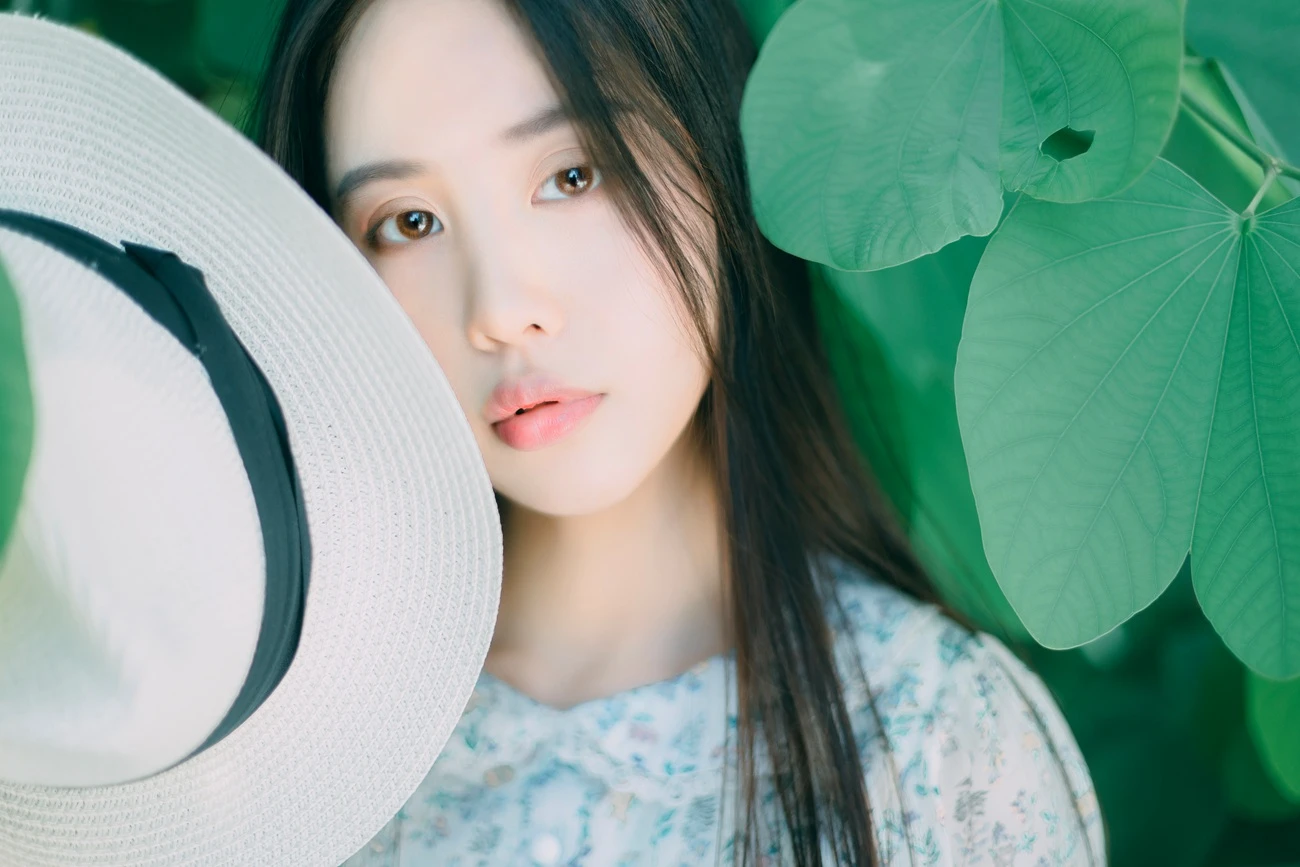 [YITUYU艺图语] 2021.08.27 夏の彼女 张潇云 [28P/274MB]