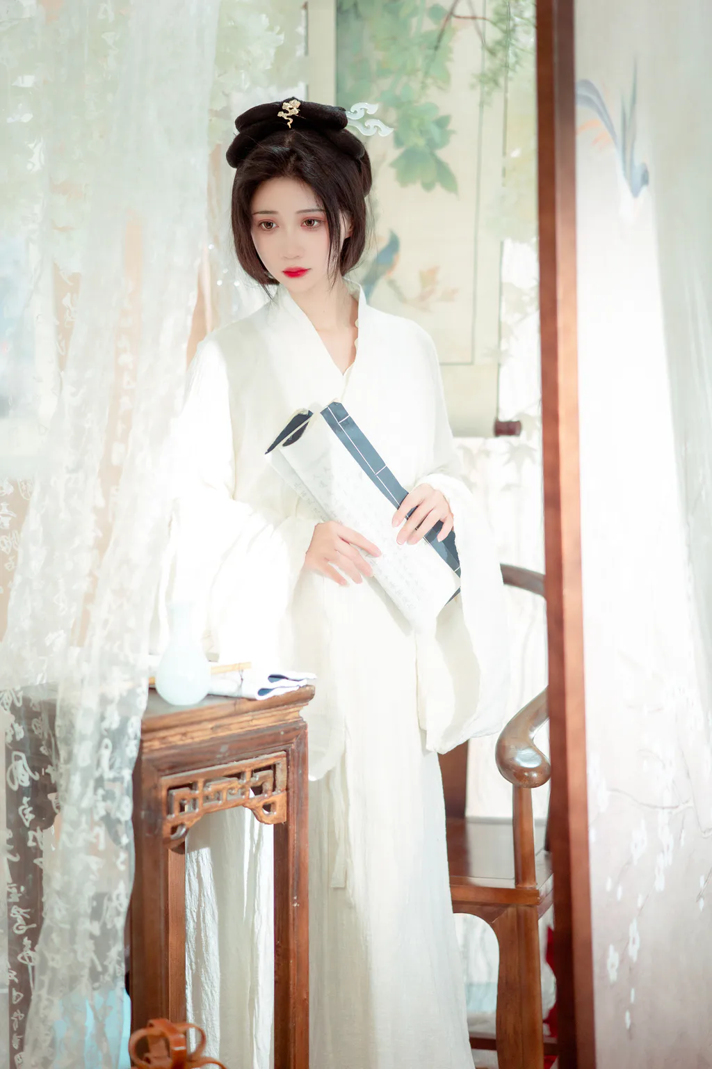 [YITUYU艺图语]2023.04.26 相忘 绮罗生的小苏苏 [25+1P/246MB]