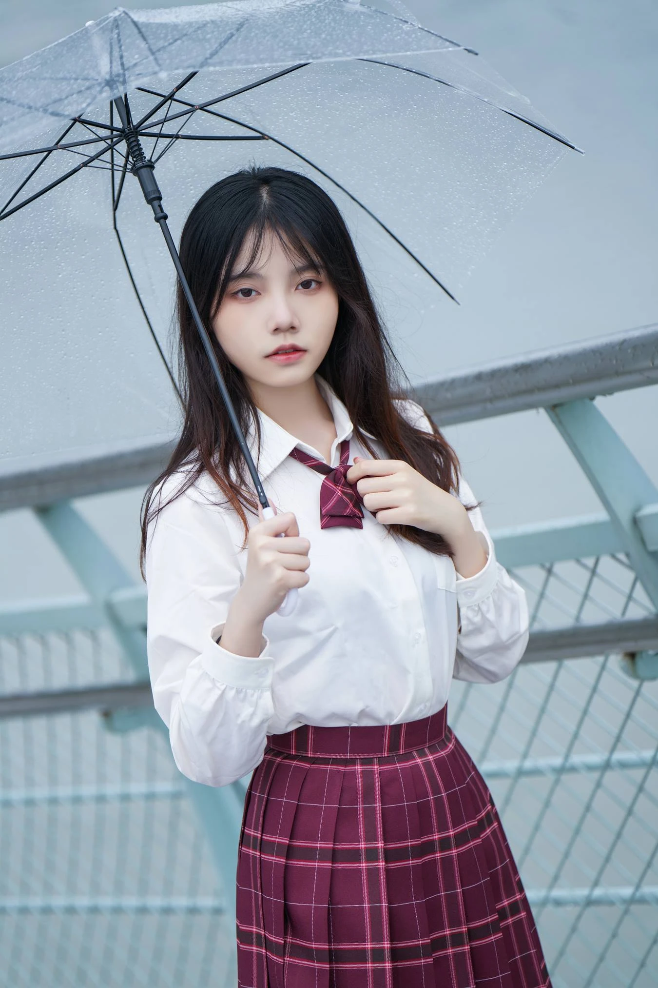 [YITUU艺图语] 2022.04.03 雨之秋 灰猫 [28P/821MB]