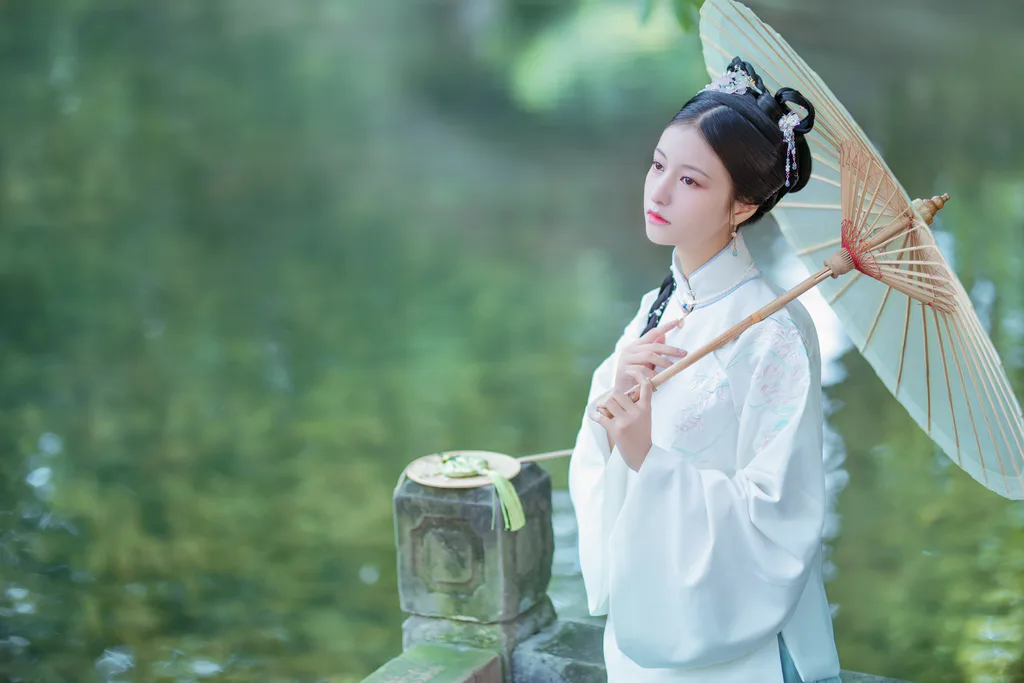 [YITUYU艺图语]2023.04.25 点绛唇 培培 [21+1P/71MB]