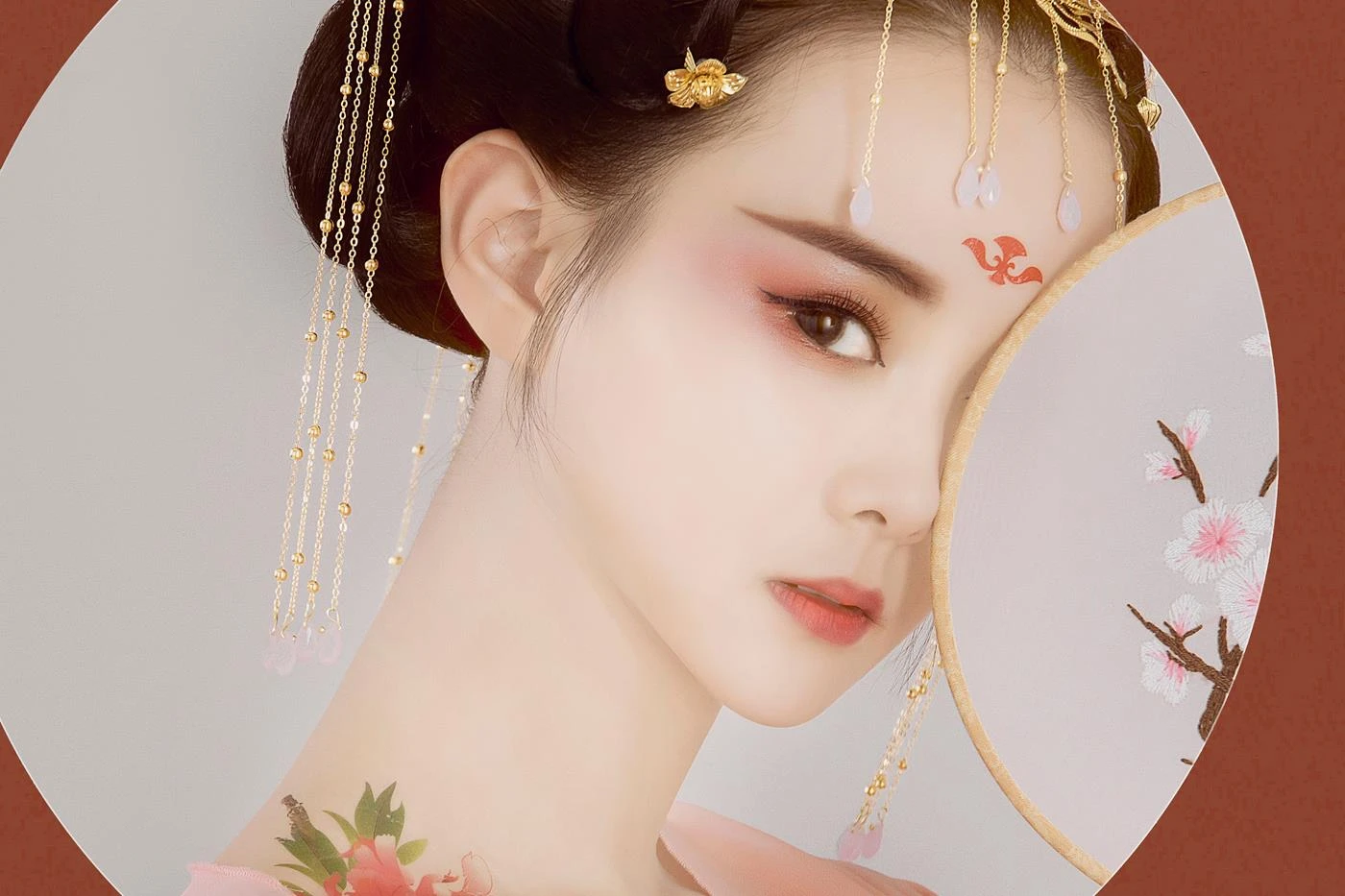 [YITUYU艺图语] 2022.01.20 霓裳 欣宝 [30P/478MB]