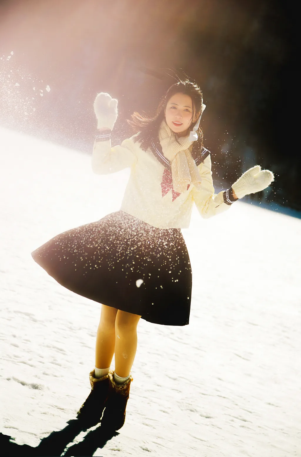 [YITUYU艺图语]2022.12.08 倾听雪的喧闹 瞳人儿[24+1P/443MB]