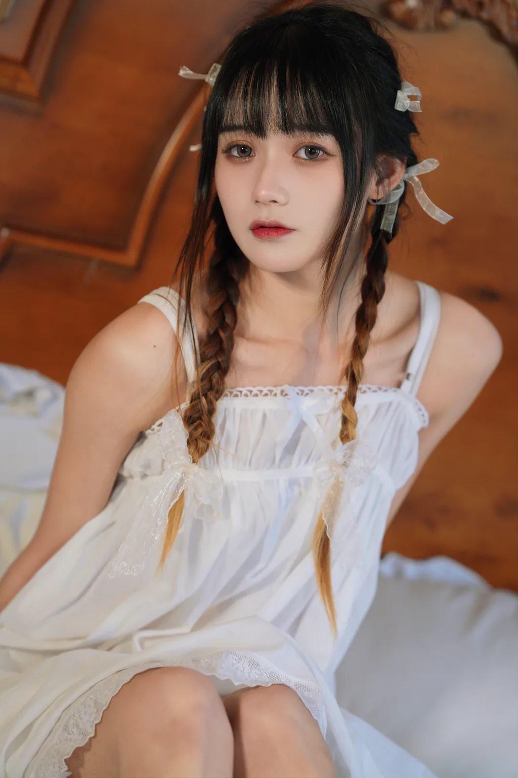 [YITUYU艺图语]2023.08.05 少女心事 兔子Zzz不吃胡萝卜[24+1P/296MB]
