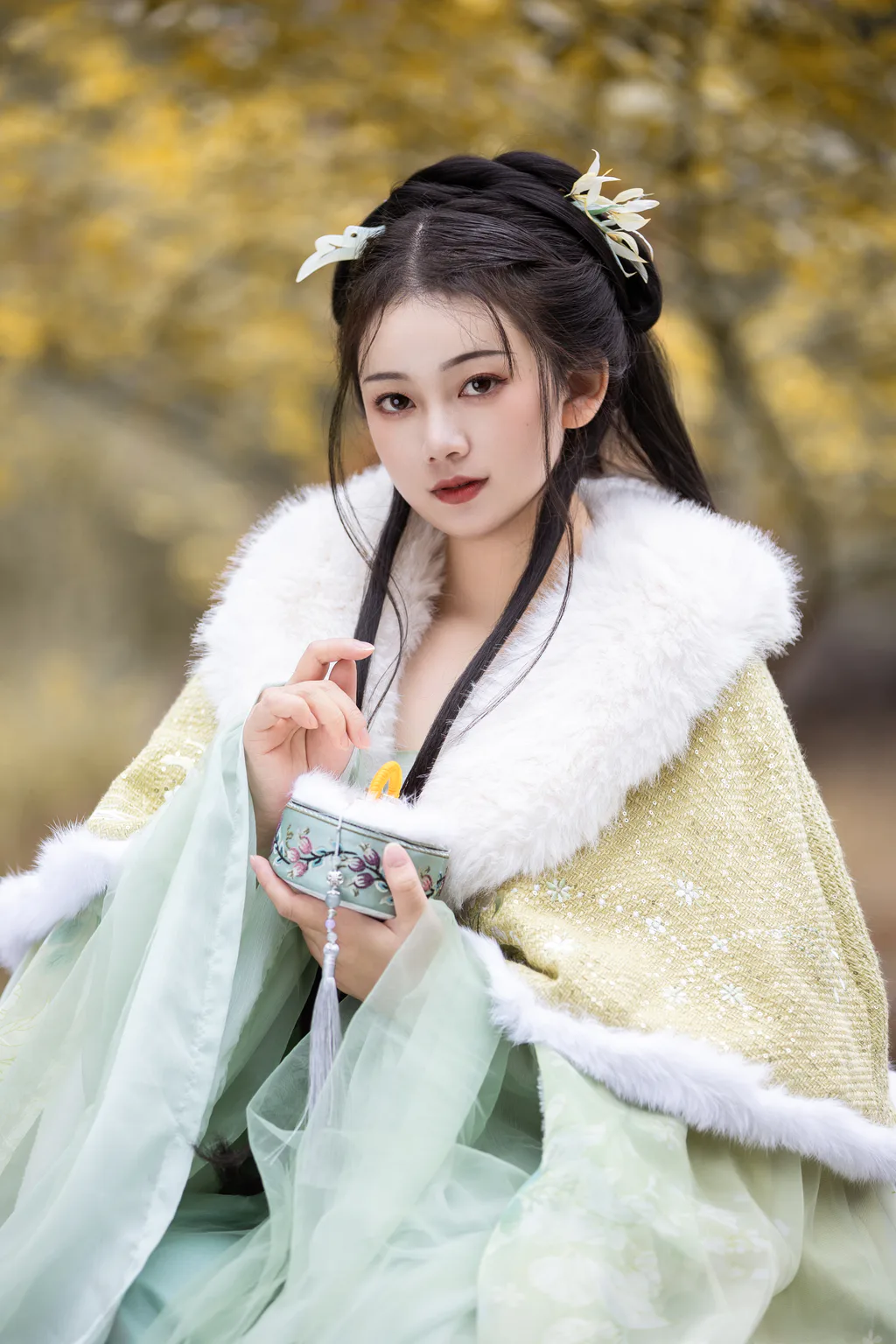[YITUYU艺图语]2023.02.05 枫 秋哒哒–[24+1P/276MB]