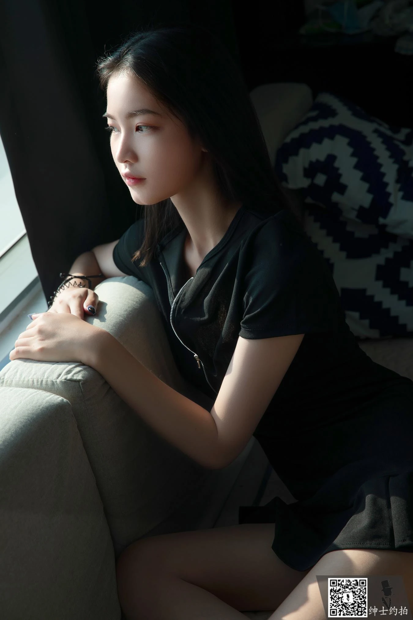 SHENSHI绅士 – SS154 李欣 [44P/148MB]