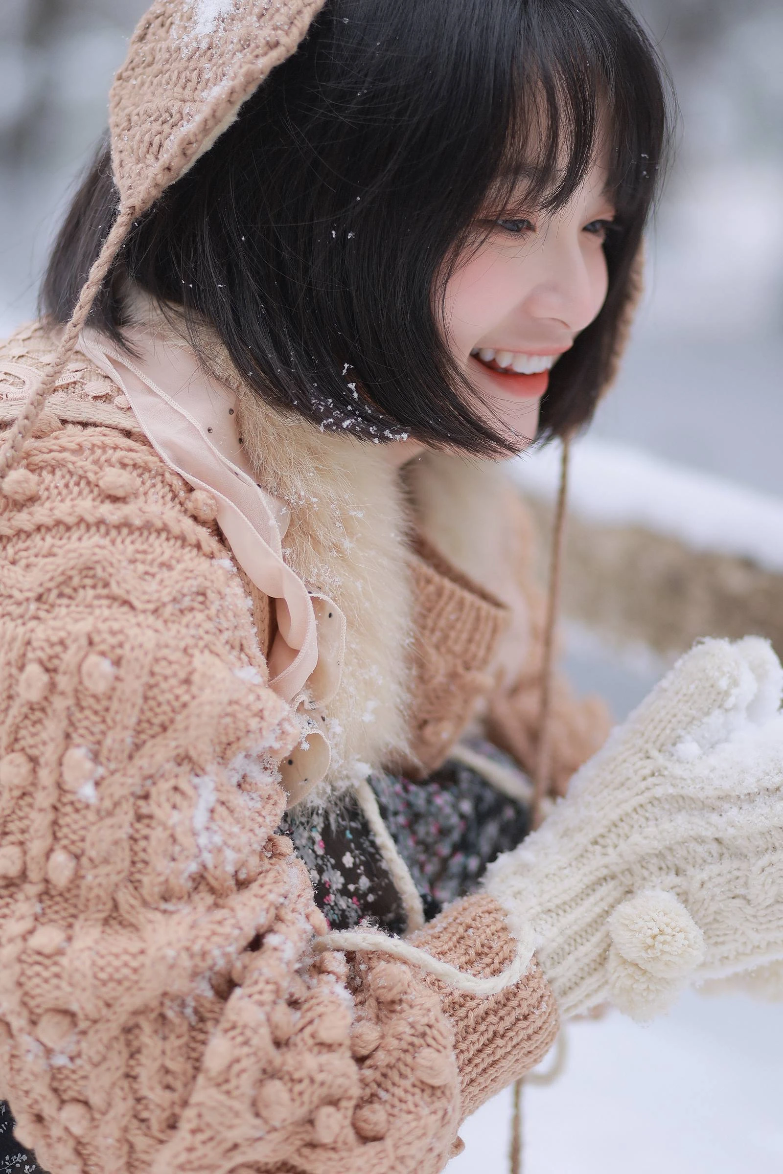 [YITUYU艺图语]2022.09.17 嘿，一起来玩雪。 耳元在减肥[25+1P/311MB]